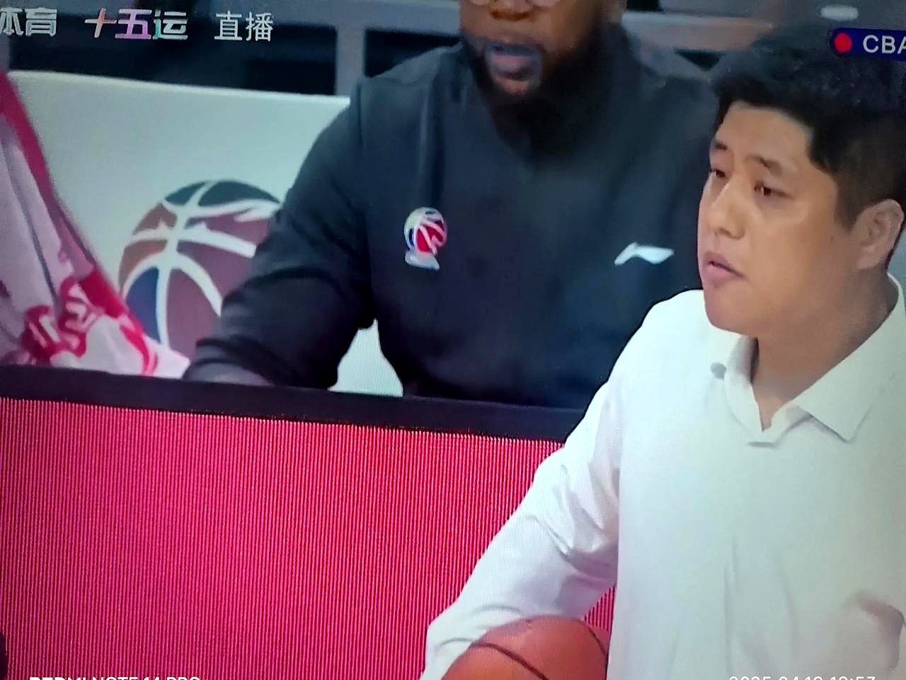 包含爆冷！篮球强队意外出局震惊全场的词条