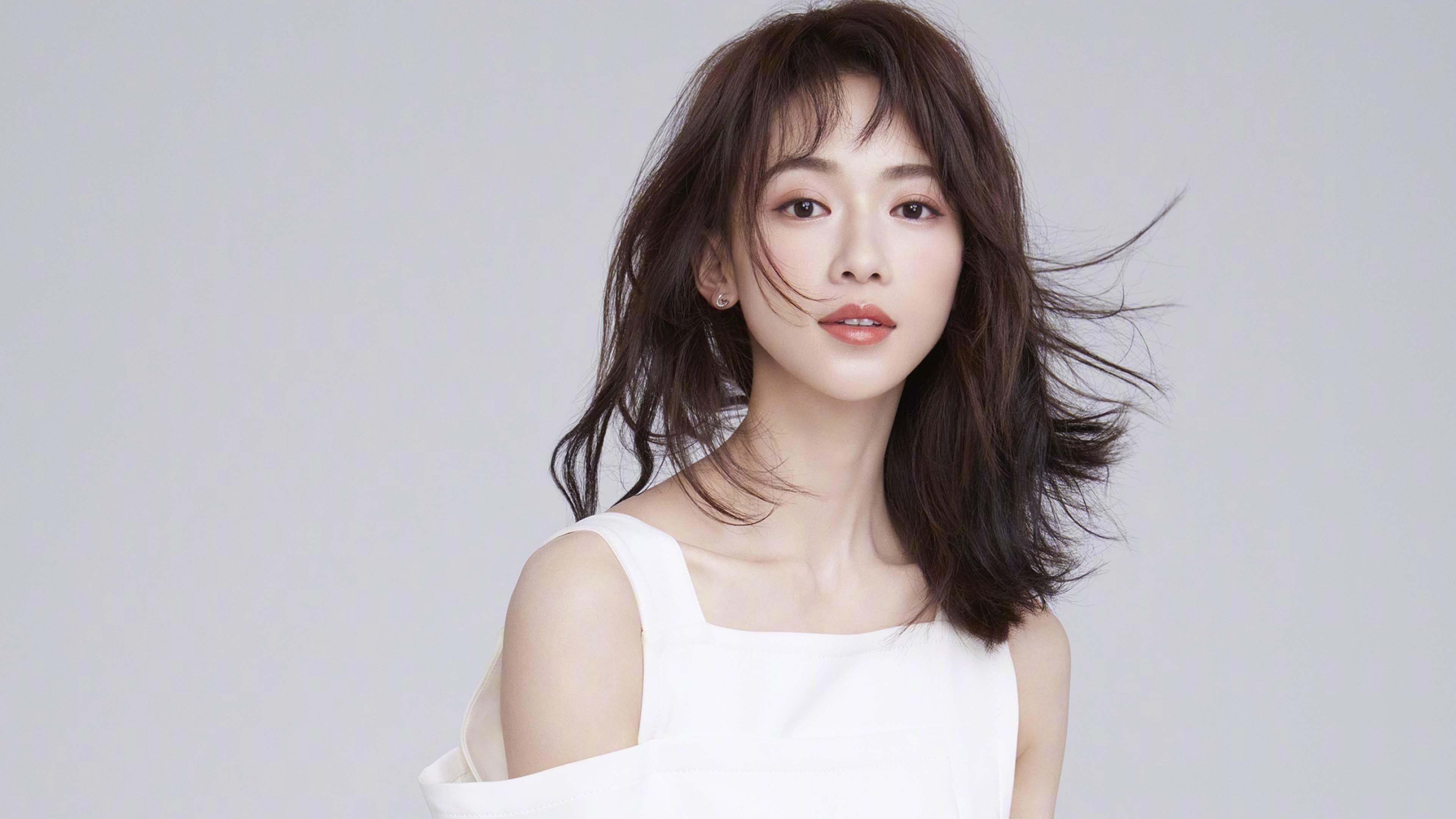 东西方逆转日,当瑞典的翻盘遇上卡瓦哈尔的纪录之光