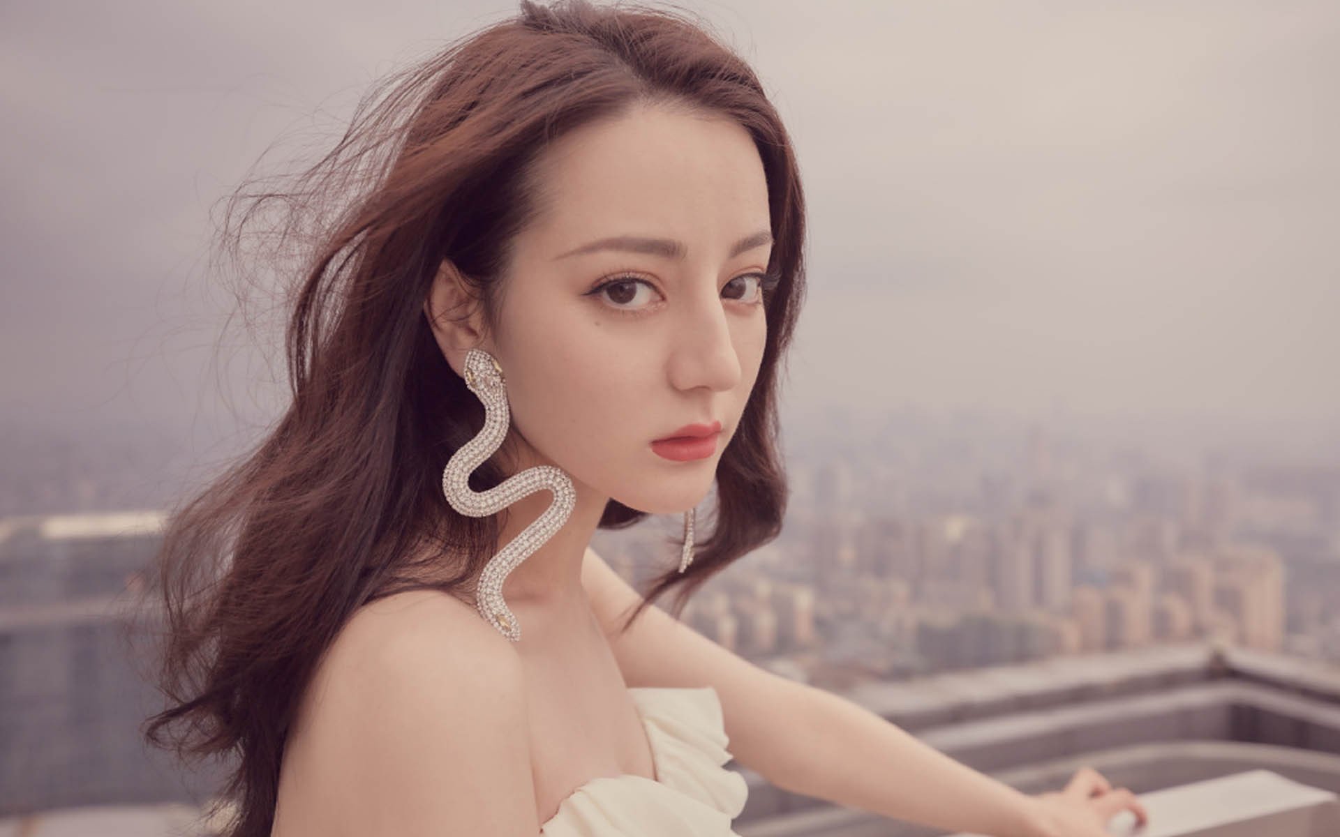 决胜局的光与影,卢卡库一剑封喉,加纳撕裂克罗地亚的黄昏防线