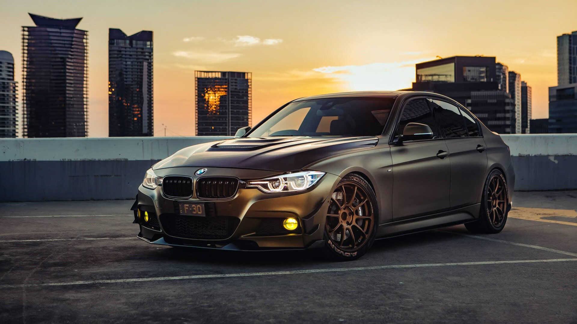 双线奇迹,当华沙的像素洪流淹没首尔,莱奥在巴林的暮色中接管未来