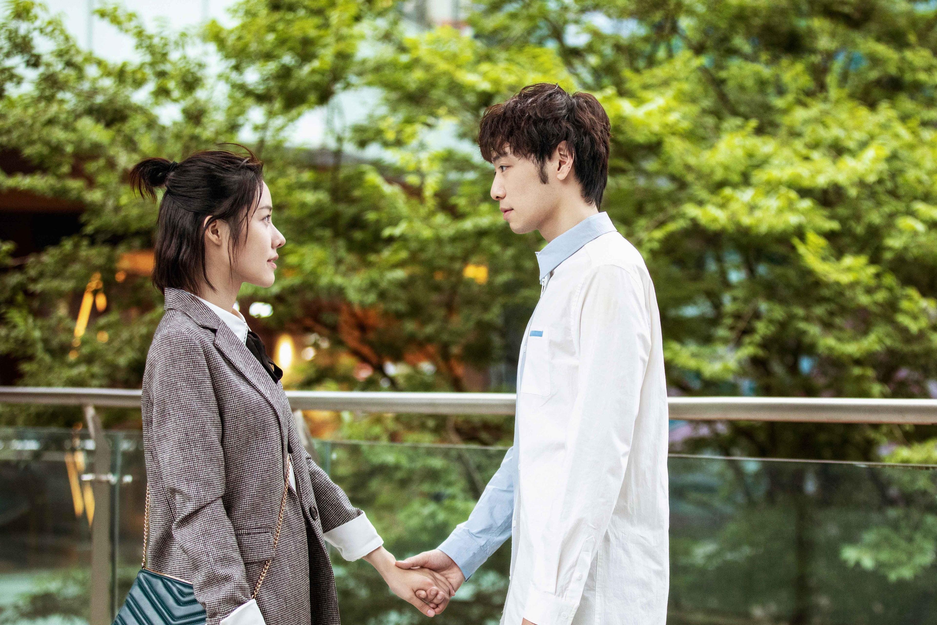 绿茵上的文化桥梁，当尼日利亚邂逅爱尔兰，李刚仁如何用足球定义巨星价值