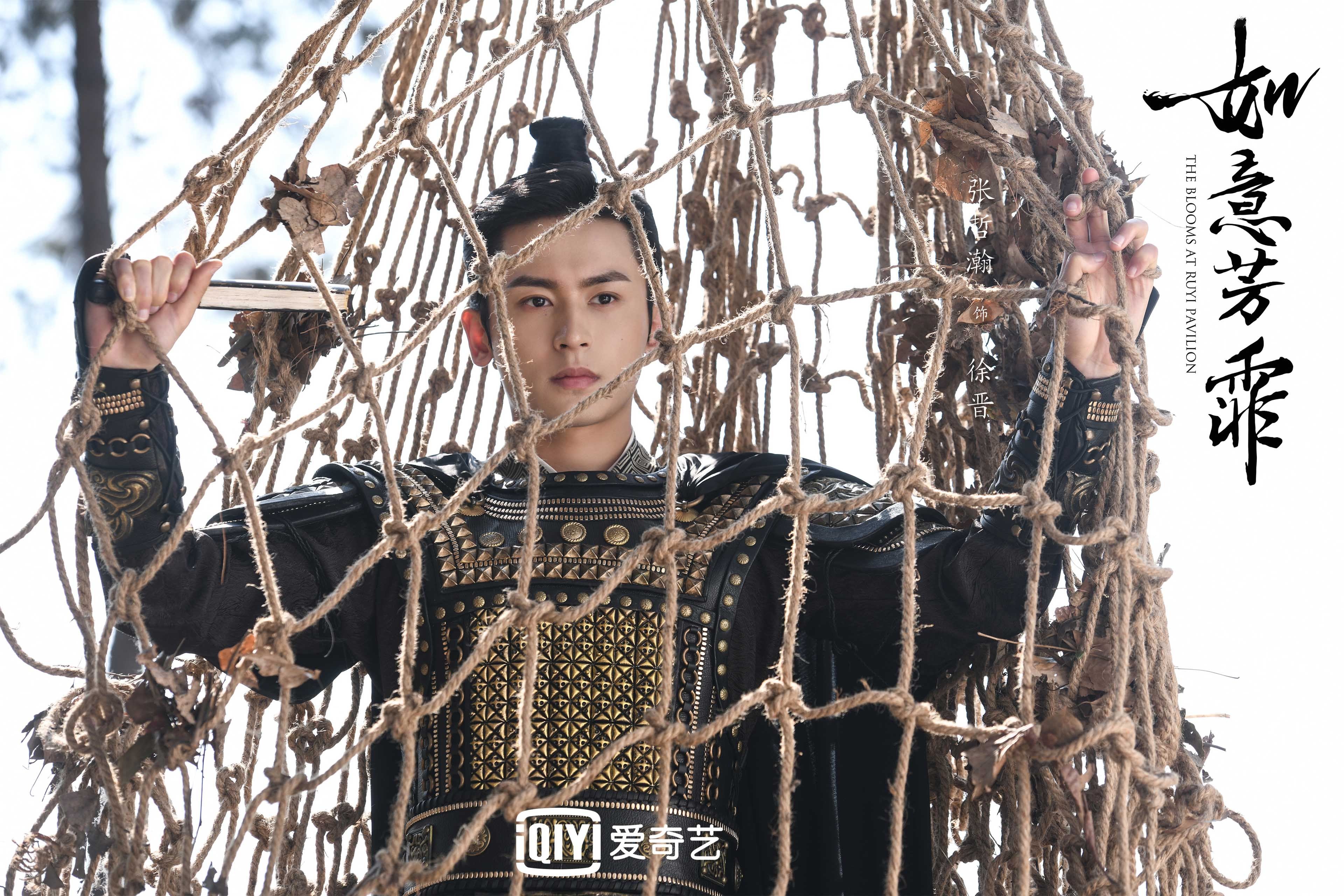 当舞台灯光亮起，只有他永不退场，卡拉斯科与年度焦点之战